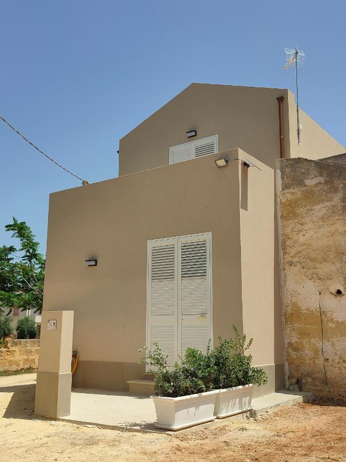La Casetta Della Pigna Verde Marsala Exterior photo